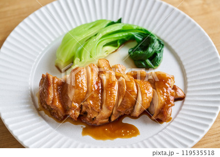 鶏もも肉の醤油煮 119535518