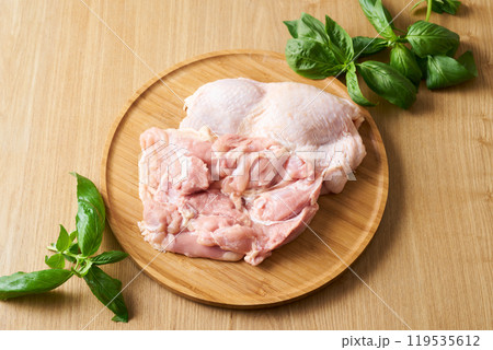 国産　鶏もも正肉 119535612