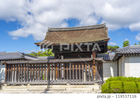 妙心寺　勅使門（京都市右京区花園） 119537116
