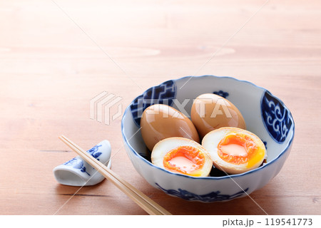 煮卵 （ 味付け玉子 ） 119541773
