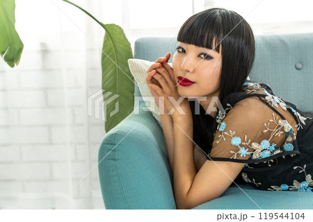 魅惑的な日本人女性 119544104