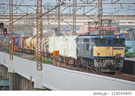 武蔵野線　西浦和－北朝霞　JR貨物　EF64-1012（愛知） 119544805