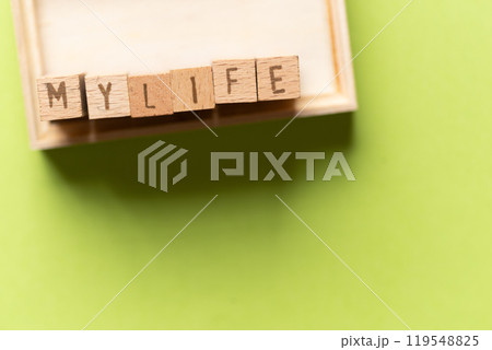 「MY LIFE」の順に並べたブロック 119548825