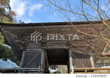 山形県　山寺立石寺の仁王門 119549687