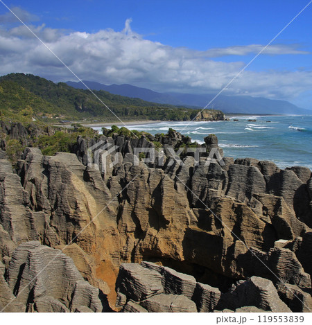 Blowhole in the Pankake Rocks in Punakaiki, New Zealand. 119553839