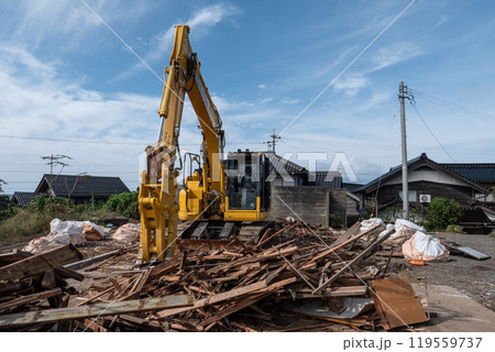 自宅納屋の公費解体6 自宅納屋の公費解体6 119559737