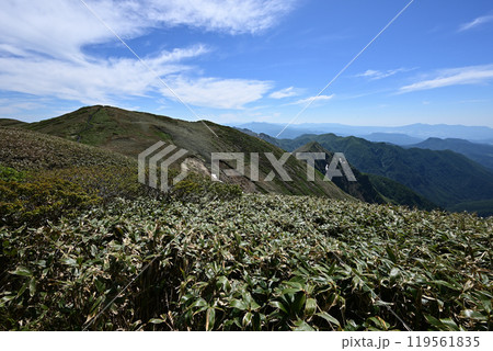平標山、仙ノ倉山登山、群馬県 119561835