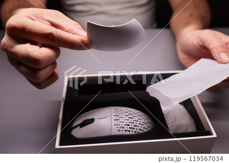 white new wireless computer mouse flat lay with led lights white new wireless computer mouse flat lay with led lights 119567034