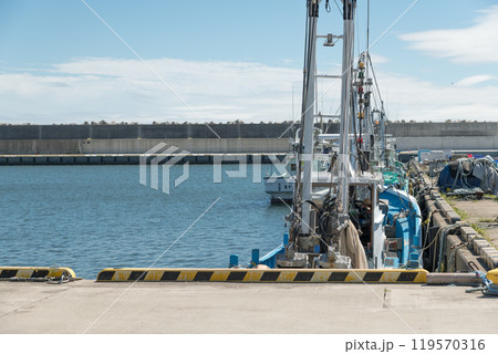 【大洗　漁港の様子】 119570316