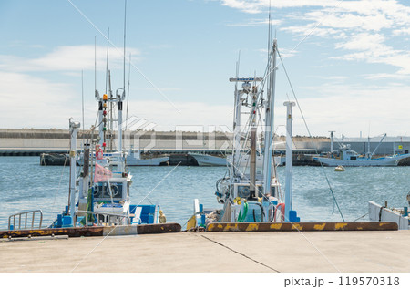 【大洗　漁港の様子】 119570318