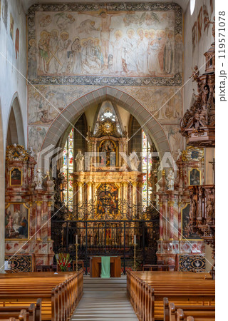 The Lucerne Jesuit Church, a Catholic church in Lucerne 119571078