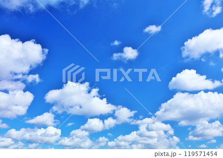 夏の青空と雲 夏の青空と雲 119571454