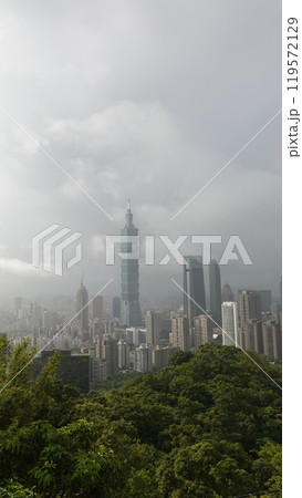 台湾　台北101 119572129
