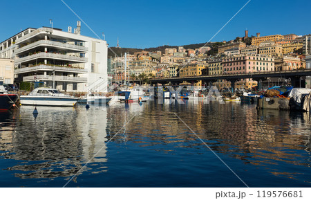Old Port of Genoa 119576681