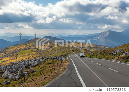 四国カルスト公園縦断線 119578228