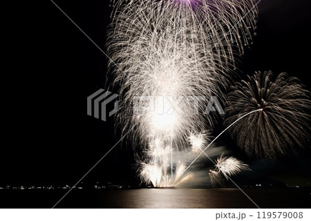 横須賀の花火大会2 119579008