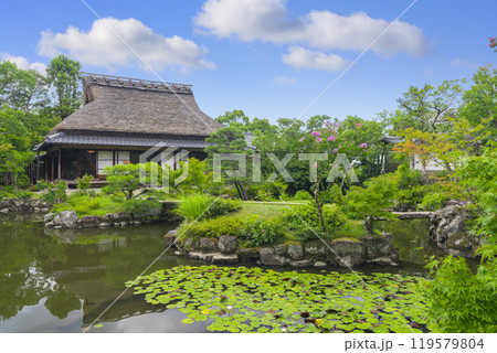 奈良の名勝庭園 依水園 三秀亭 奈良の名勝庭園 依水園 三秀亭 119579804
