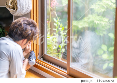 内窓　二重窓　断熱　インナーサッシ　設置工事 119580078