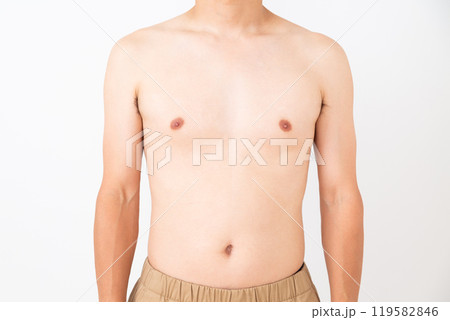 中年男性のぽっこりお腹 119582846