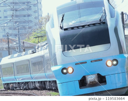 常磐線を走行するE653系 常磐線を走行するE653系 119583664