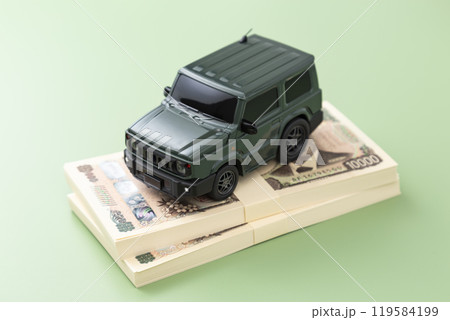 グリーンバックにおもちゃの自動車 グリーンバックにおもちゃの自動車 119584199