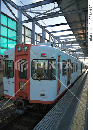 日本の島根県出雲市の電車、一畑電車 119584993