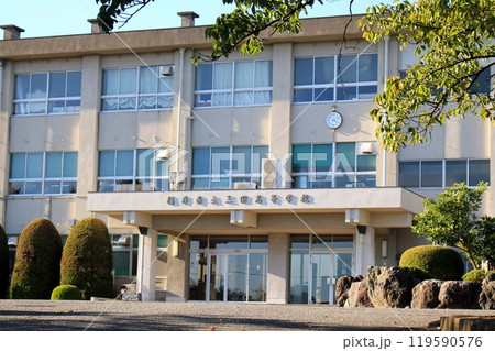 福井県立三国高等学校 福井県立三国高等学校 119590576