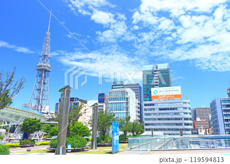愛知県名古屋市、名古屋テレビ塔とオアシス21の風景 119594813