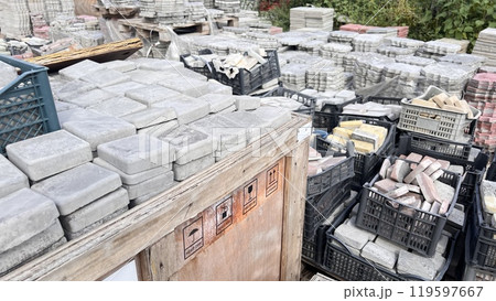 warehouse sale of paving slabs 119597667