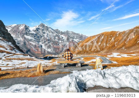 Fabulous view of Grossglockner High Alpine Road at autumn. 119603013