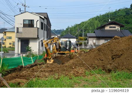 東京郊外の住宅地工事現場 八王子市 東京郊外の住宅地工事現場 八王子市 119604819