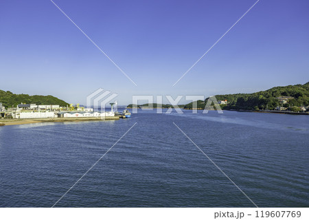 小豆島　土庄港　港湾入口　香川県土庄町 119607769