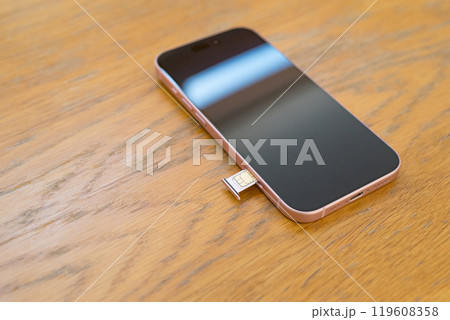 スマホのnanoSIMカード 119608358