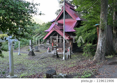 子持神社　境内　みなかみ町上牧　県指定重要文化財 119611906