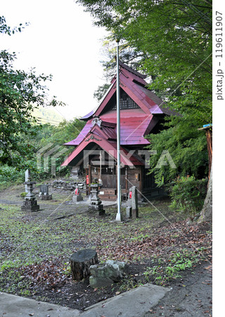 子持神社 境内 みなかみ町上牧 県指定重要文化財 子持神社 境内 みなかみ町上牧 県指定重要文化財 119611907