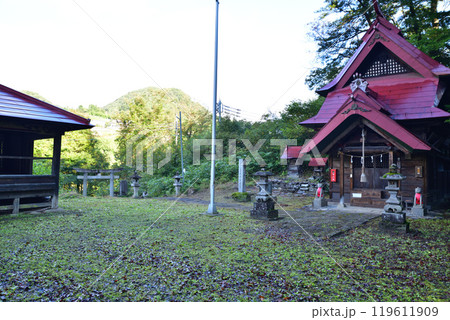 子持神社　境内　みなかみ町上牧　県指定重要文化財 119611909
