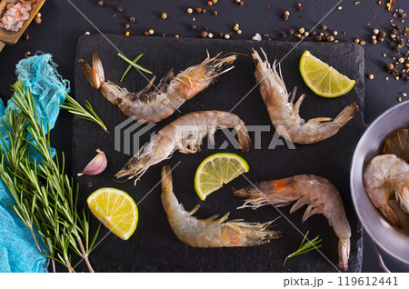 fresh tiger Prawns, shrimp seafood with lemon and spices. 119612441