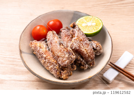 手羽中の醤油こうじ漬け唐揚げ 手羽中の醤油こうじ漬け唐揚げ 119612582