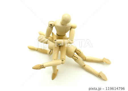 デッサン人形 人を尻に敷く デッサン人形 人を尻に敷く 119614796