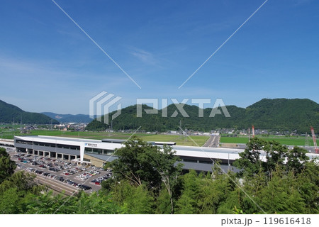 岩内山から望む北陸新幹線 　越前たけふ駅 119616418