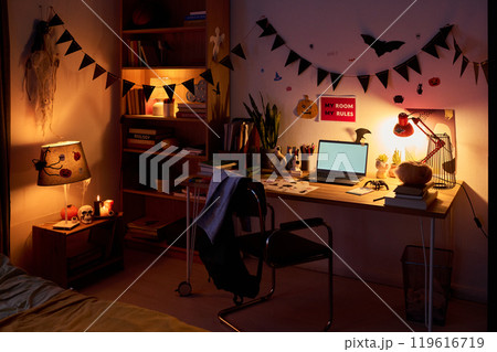 Part of domestic room with workplace Part of domestic room with workplace 119616719