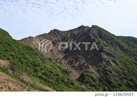 那須連山登山、栃木県 119620483