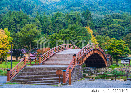 【長野県】奈良井宿・木曽の大橋　早朝 119631145