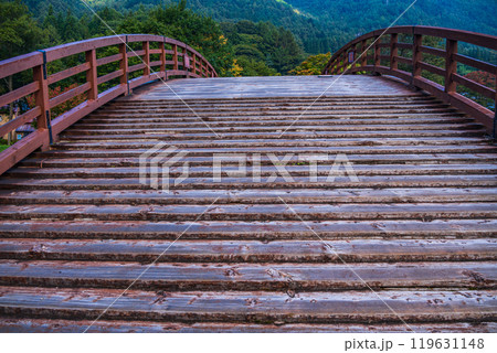 【長野県】奈良井宿・木曽の大橋 早朝 【長野県】奈良井宿・木曽の大橋 早朝 119631148