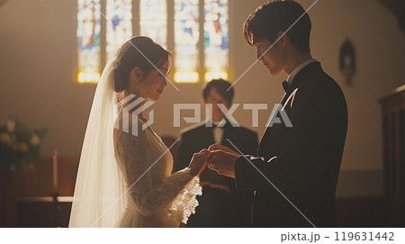 結婚式の指輪交換のシーン 119631442