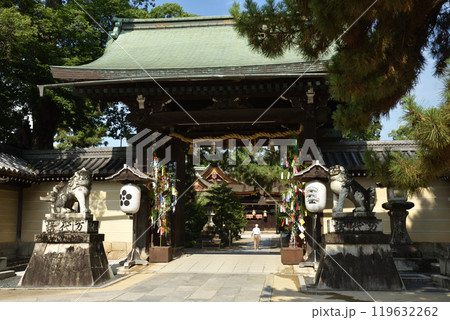 夏の北野天満宮　東門【重要文化財】 119632262