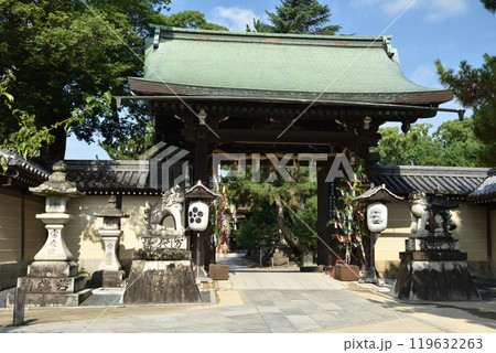 夏の北野天満宮 東門【重要文化財】 夏の北野天満宮 東門【重要文化財】 119632263