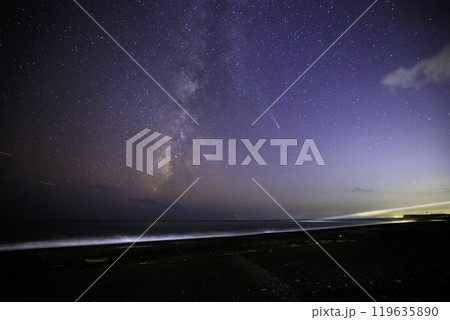 【彗星写真】 紫金山・アトラス彗星(C/2023 A3)と天の川 【彗星写真】 紫金山・アトラス彗星(C/2023 A3)と天の川 119635890