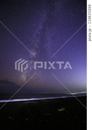 【彗星写真】 紫金山・アトラス彗星(C/2023 A3)と天の川 119635898