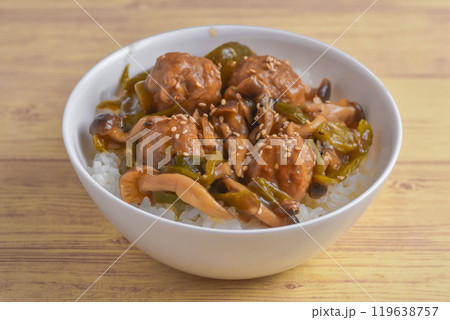 肉団子どんぶり 119638757